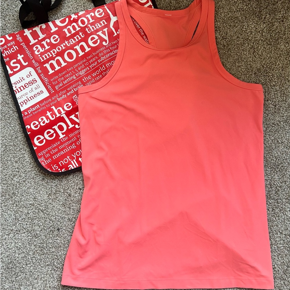 Lululemon size 14 hip length align tank